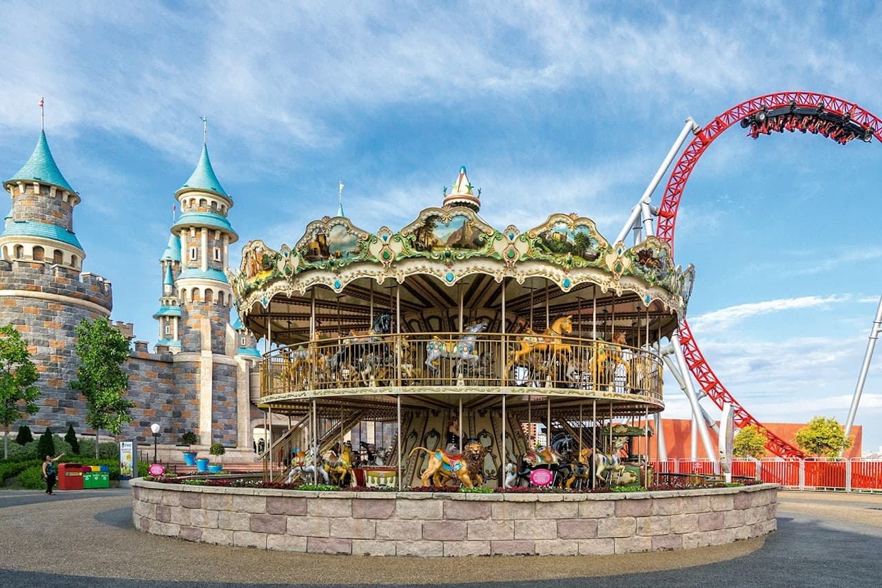 VIALAND Theme Park Ticket - main image